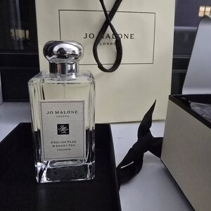 Jo Malone English Pear Sweet Pea Cologne